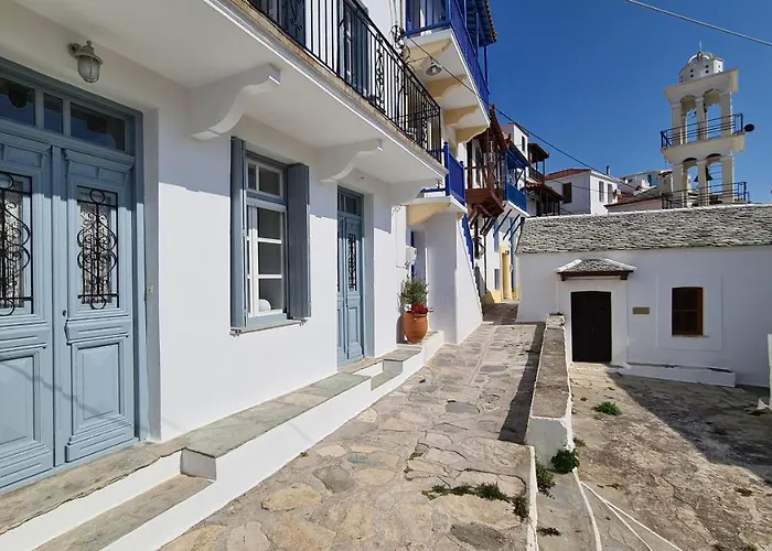 Townhouse Christos